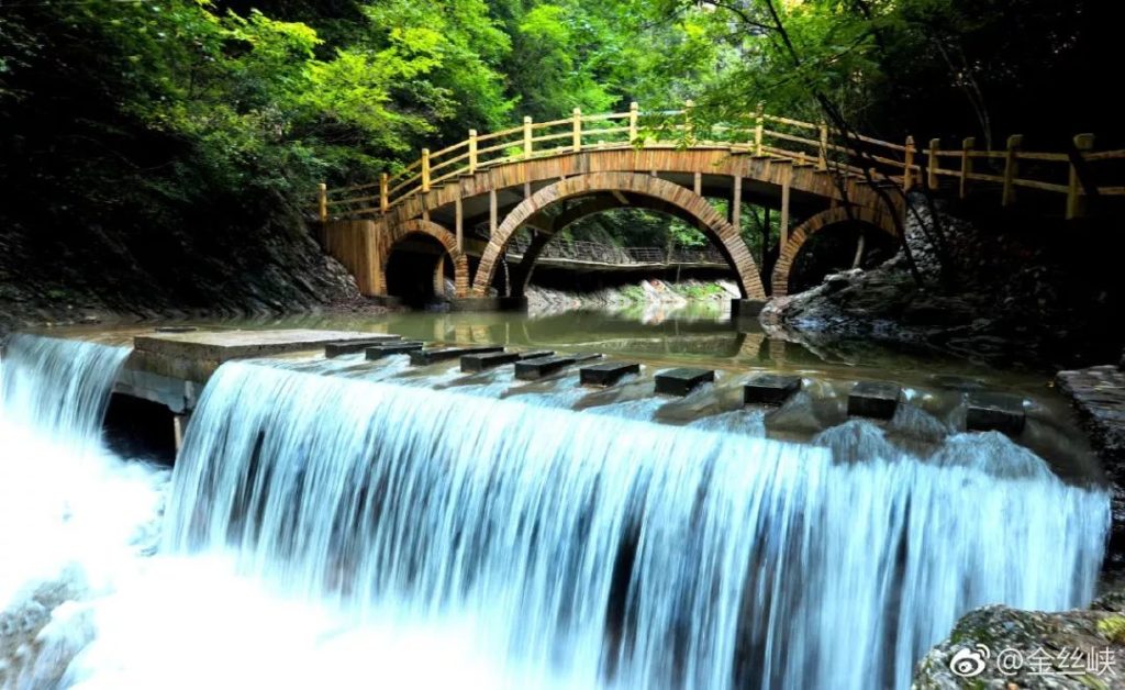 点击打开原图