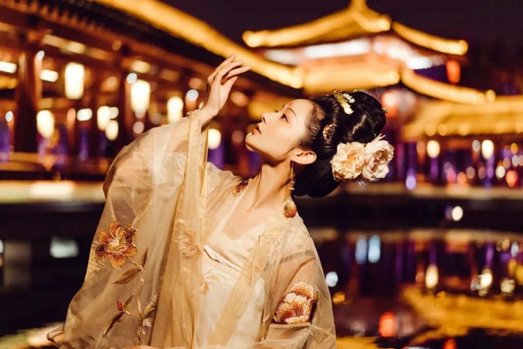 点击打开原图