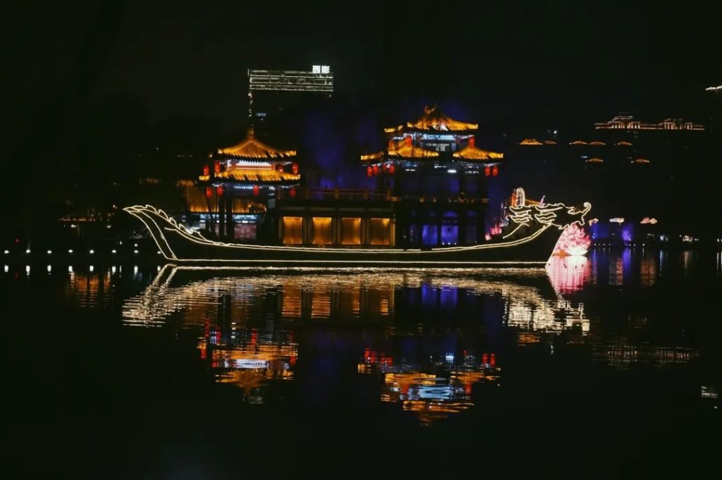 点击打开原图