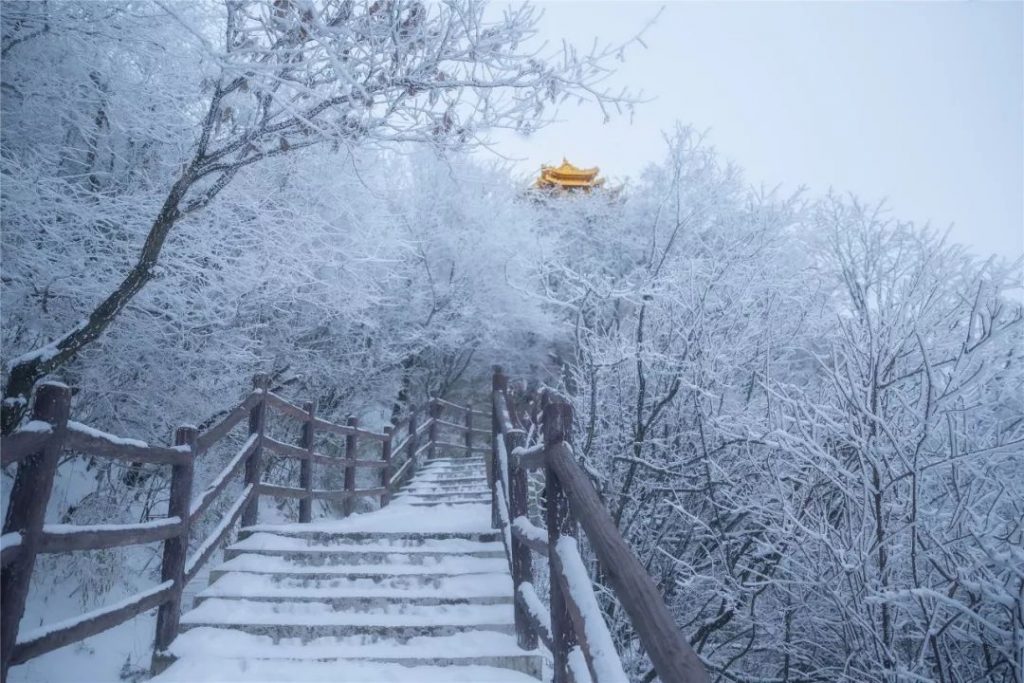老君山景区：春节将近，你准备好拥抱新年了吗？